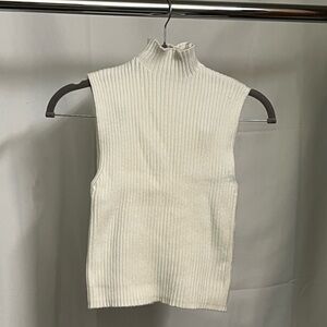 NWOT Zara Cream Ribbed Knit Top